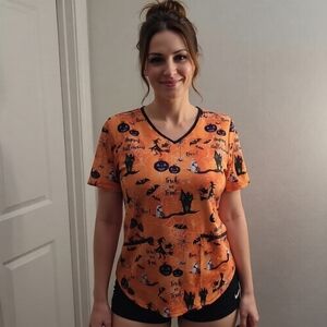 Scrubstar Medical scrubs. Halloween theme. Sz M